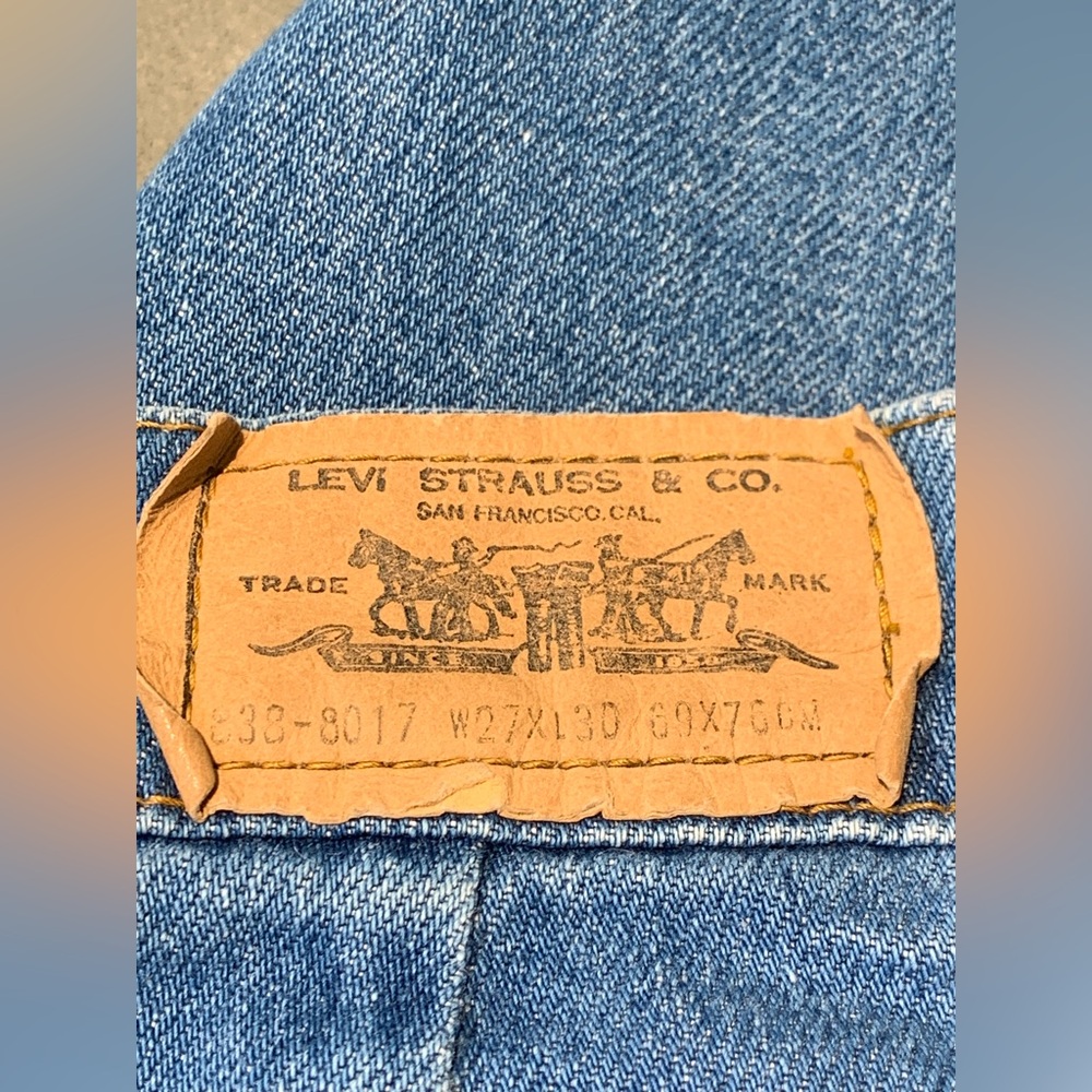 Vintage Levi’s Black Tab High Waisted Mom Jeans - Picture 8 of 9